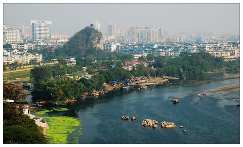 二、叠彩山公园