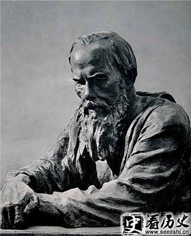 陀思妥耶夫斯基雕像