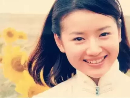 董洁的电影作品有哪些好看(盘点董洁最受好评的十部影视作品)