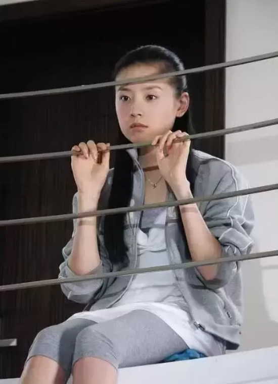 董洁的电影作品有哪些好看(盘点董洁最受好评的十部影视作品)