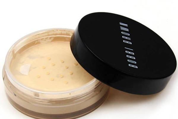 芭比波朗焕颜修饰蜜粉使用方法 芭比波朗焕颜修饰蜜粉介绍 芭比波朗焕颜修饰蜜粉使用方法 芭比波朗焕颜修饰蜜粉介绍