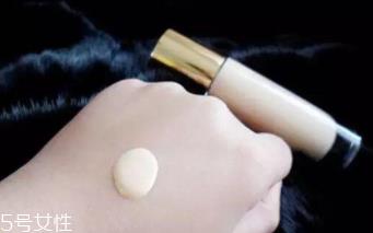 圣罗兰超模光感粉底液色号怎么选?色号解析 圣罗兰超模光感粉底液色号怎么选?色号解析