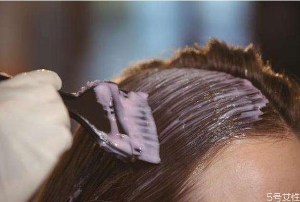 爆顶了洗几次头会恢复吗 头发爆顶怎么补救 爆顶了洗几次头会恢复吗 头发爆顶怎么补救