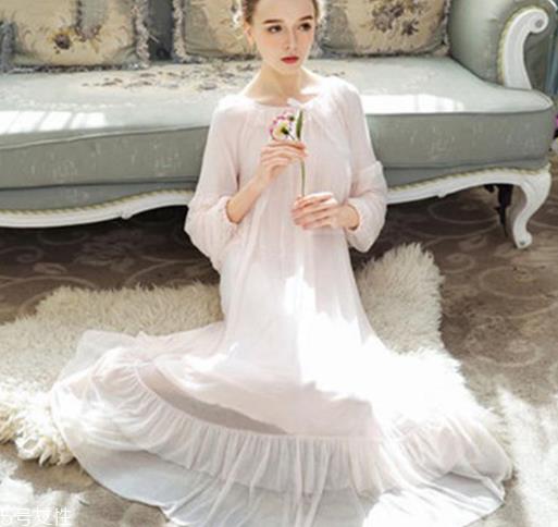 睡裙都有什么风格 这三种颜值超高 睡裙都有什么风格 这三种颜值超高