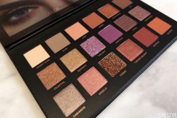 眼影能放冰箱吗 可以放冰箱的化妆品 眼影能放冰箱吗 可以放冰箱的化妆品