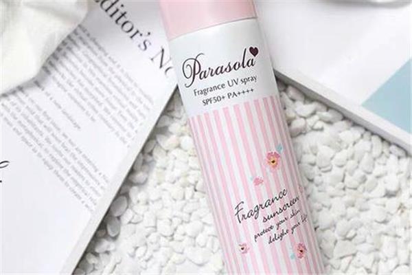 防晒喷雾可以喷脸上吗 防晒喷雾为什么不能往脸上喷 防晒喷雾可以喷脸上吗 防晒喷雾为什么不能往脸上喷