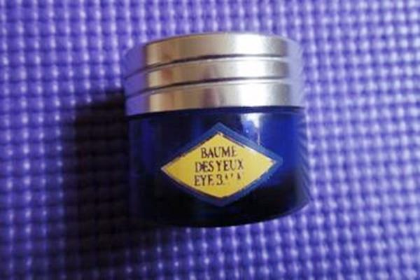 欧舒丹菊蜡眼霜对细纹有用吗 欧舒丹菊蜡系列有几种 欧舒丹菊蜡眼霜对细纹有用吗 欧舒丹菊蜡系列有几种