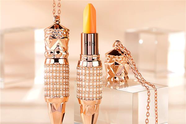 萝卜丁口红会沾杯吗 萝卜丁口红会掉漆吗 萝卜丁口红会沾杯吗 萝卜丁口红会掉漆吗