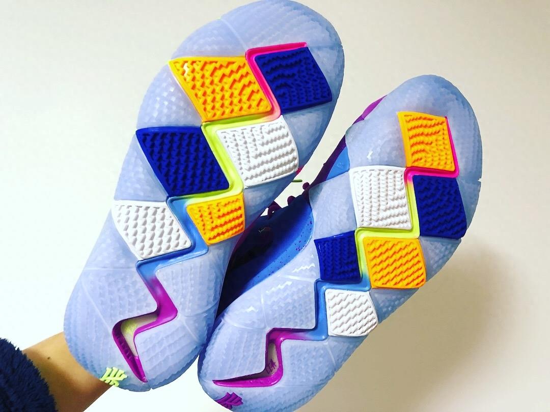 出来都说丑,发售抢成狗!欧文战靴Nike Kyrie 4首发鸳鸯配色图集