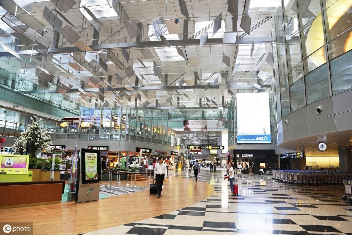 亚洲5大机场免税店买什么最划算?看看这个不会被坑~