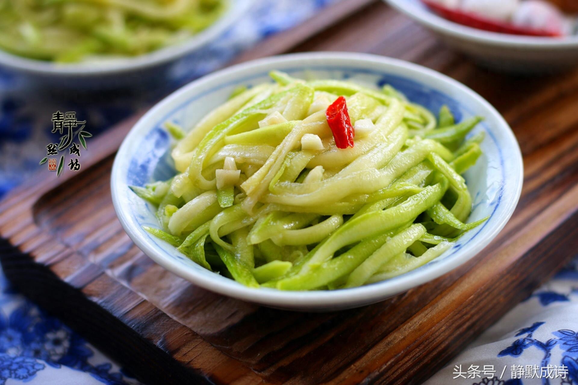 西葫芦竟可以生吃?没错,不但能生吃,还好吃到让你惊叹