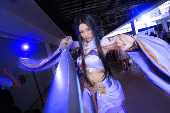 码!《王者荣耀》最美真人cosplay图集2(高清大图)