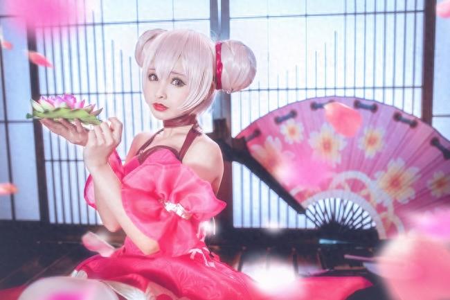 码!《王者荣耀》最美真人cosplay图集2(高清大图)