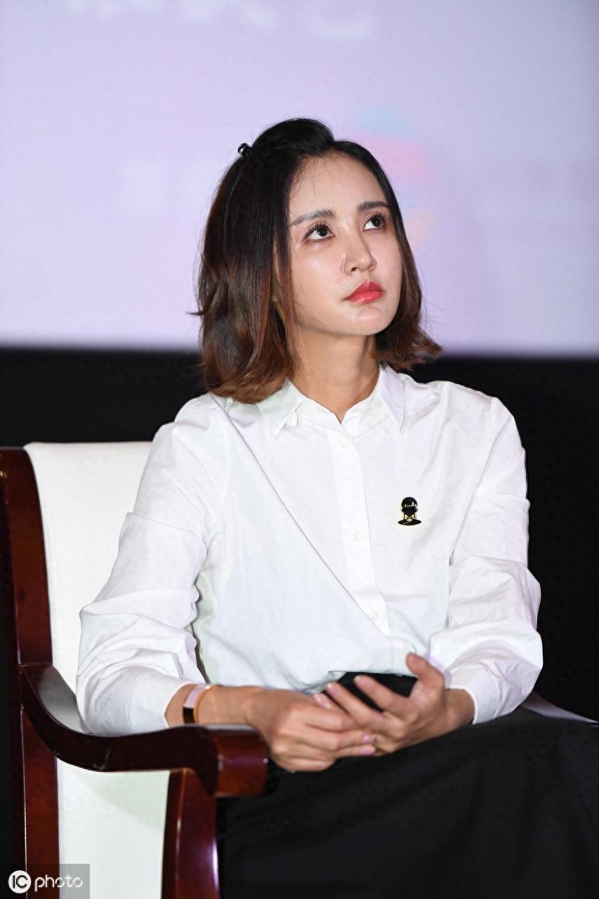 袁弘的老婆张歆艺，38岁的她超有女人味