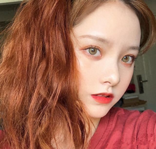 卡哇伊混血小仙女，清纯中带点可爱美少女图片