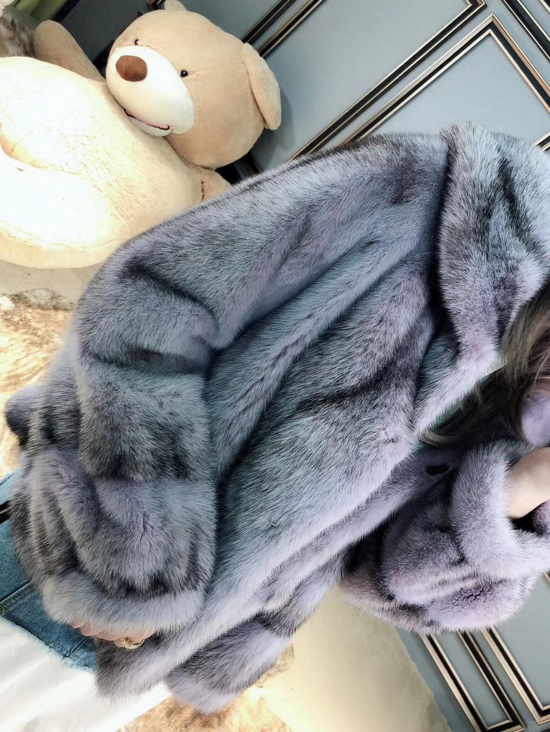 十字貂外套，天然水貂中的贵族