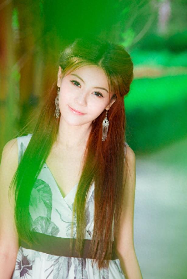 棋坛小龙女华夏论棋,纯美脱俗惊为天人!