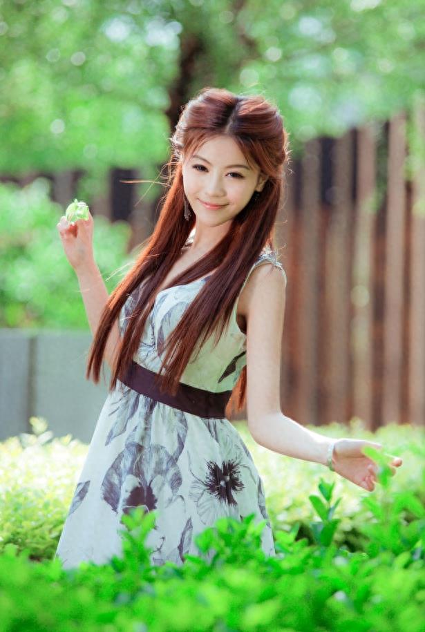 棋坛小龙女华夏论棋,纯美脱俗惊为天人!