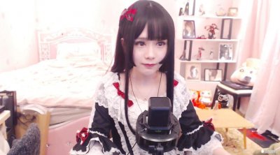 ​连骚男都被扳弯了？虎牙新来的轩墨宝宝究竟什么来头？