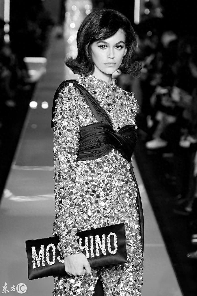米兰时装周 ,走进意大利大品牌莫斯奇诺