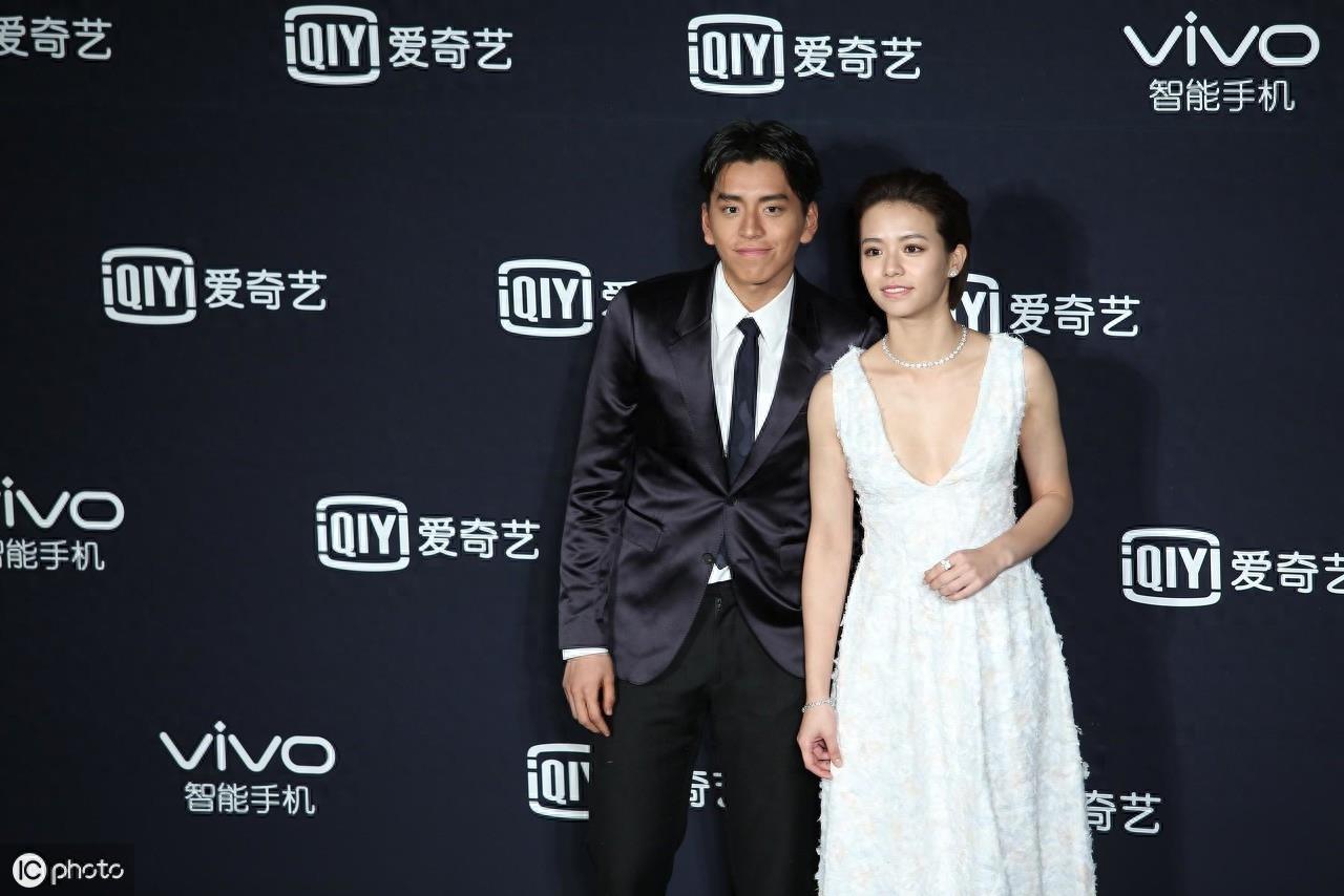 《我的少女时代》清纯可爱，却因长得丑被吐槽，打扮一下美成这样