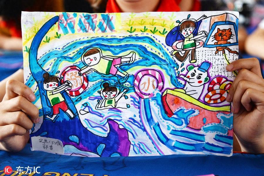 小学生手绘“防溺水”宣传画 珍爱生命-预防溺水