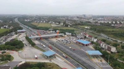 ​长假进入尾声，G60高速午后迎入沪车流高峰