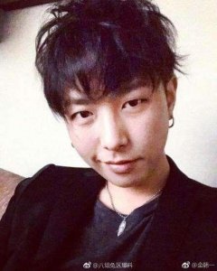 ​“非正式会谈”金韩一去世，3天前仍在微博谈笑风生，死因成谜