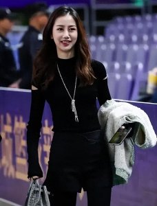 ​孙悦成往事，CBA最美太太陈露近照曝光，身姿曼妙更胜往昔！