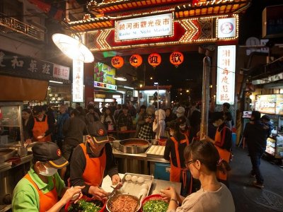 ​重庆有哪些值得一去的夜市小吃街？