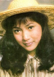 ​56岁沈丹萍与70岁德国老公合影曝光，混血女儿长相撞脸沈梦辰