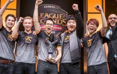 ​盘点一下英雄联盟的全球总冠军，你还记得几个？