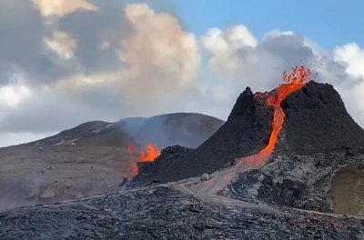 ​你听过关于“血月”的传说吗？它的出现一定会出现天灾吗？