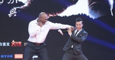 ​《叶问3》票房破3亿，甄子丹李连杰曾是师兄弟17岁练功照曝光