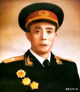 ​担任了十九年省军区司令员的开国少将——马辉