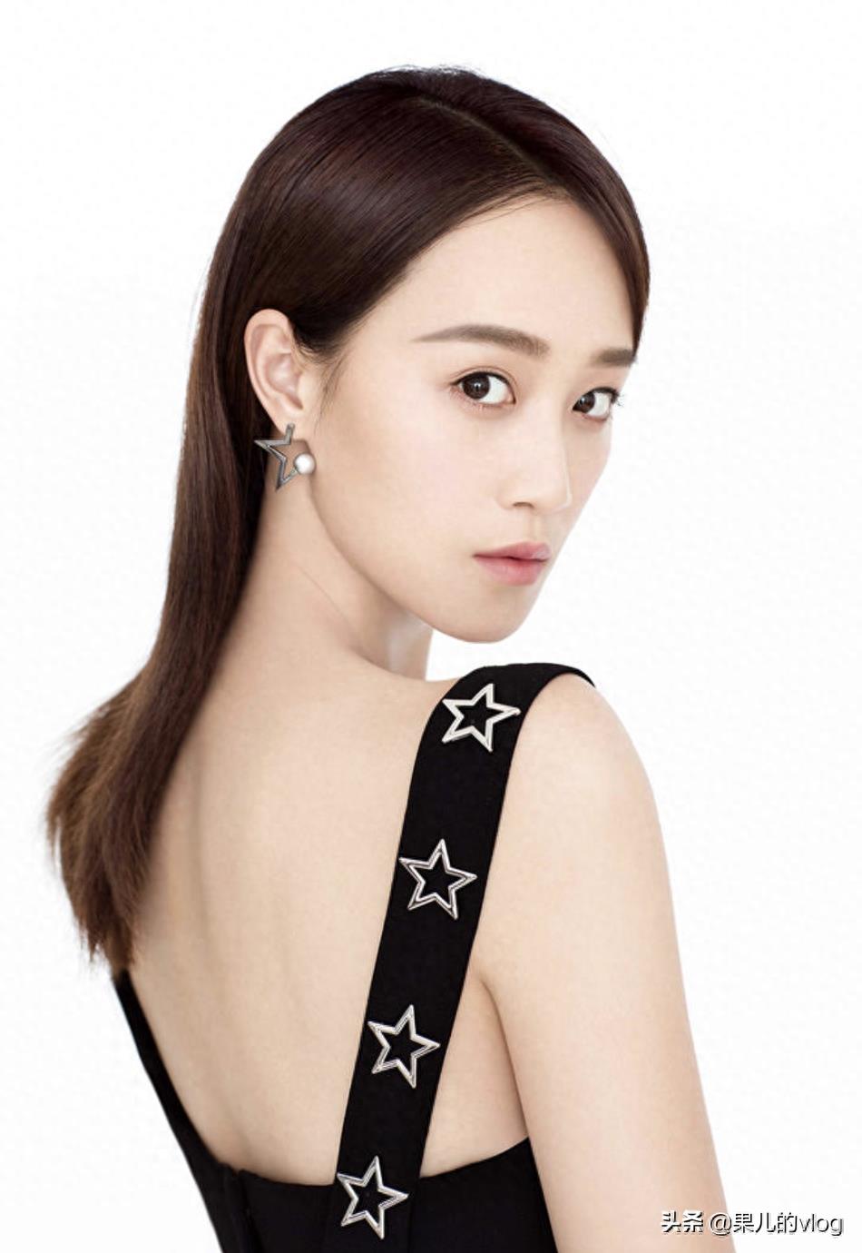 蓝盈莹，1990年4月16日出生于上海市徐汇区，畲族