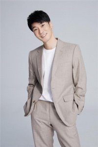 ​青岛小哥徐阁演绎深情直男，上演高能暖甜追爱记