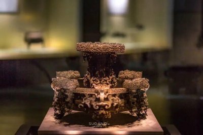 ​曾侯乙尊盘：人间巧艺夺天工