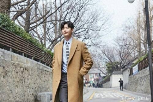 「当你沉睡时」短发也能驾驭的裴秀智Suzy和每一帧都是画报的李钟硕