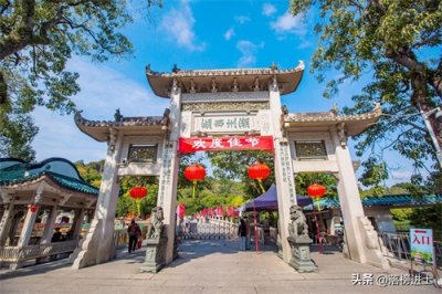 ​广东潮州有一座西湖公园，风景秀丽，古迹众多，是休闲游的好去处