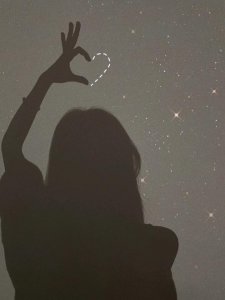 ​“智者不如爱河”的下一句是什么？