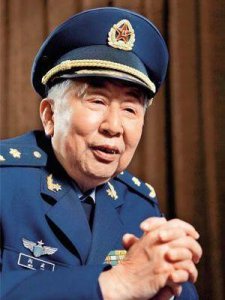 ​阎肃追悼会18日举行  儿子：以为他能再活十年享享福