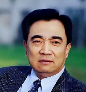 ​鲍国安现状：79岁身体很硬朗，息影后专心写书，儿子是大老板