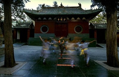 ​少林寺出家之路：探寻出家所需的条件和流程