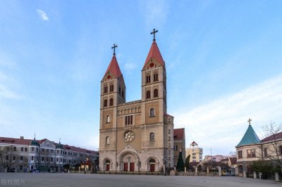 ​教堂篇:光与影中绽放的青岛天主教堂