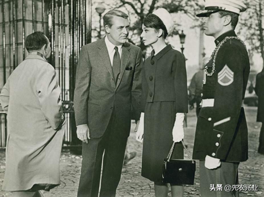 奥黛丽·赫本（百年来最伟大的女演员），最经典的20张照片