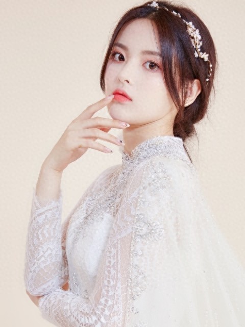 哇唧唧哇艺人粉丝排行，杨超越成前五唯一女生，肖战排名第一