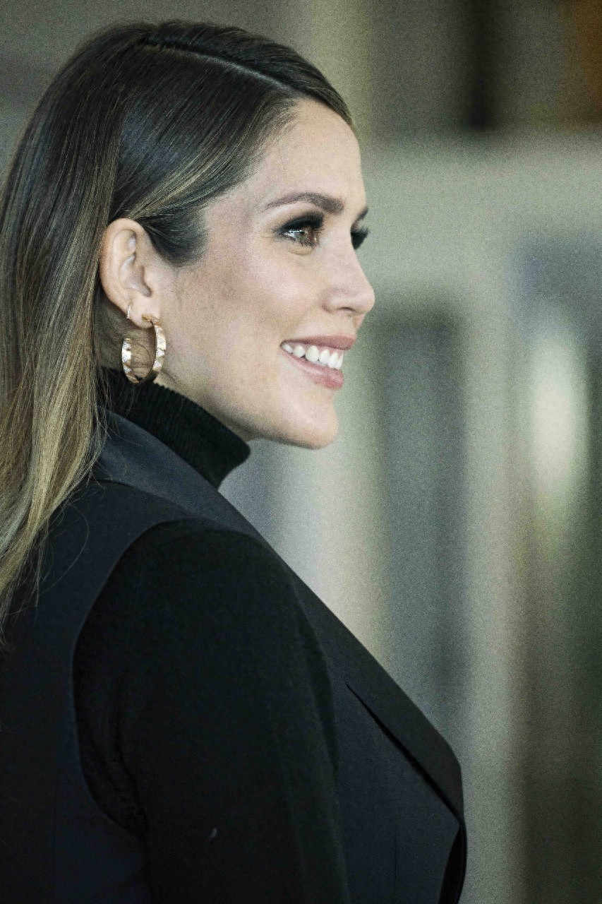 罗莎娜·萨内蒂刚到30，还没生娃，结婚才三个月就显老了