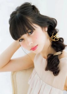 ​中条彩未：性感曼妙，靓丽多姿