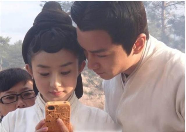 陈晓男左女右（9年后看陈晓赵丽颖两人的人生大不同）